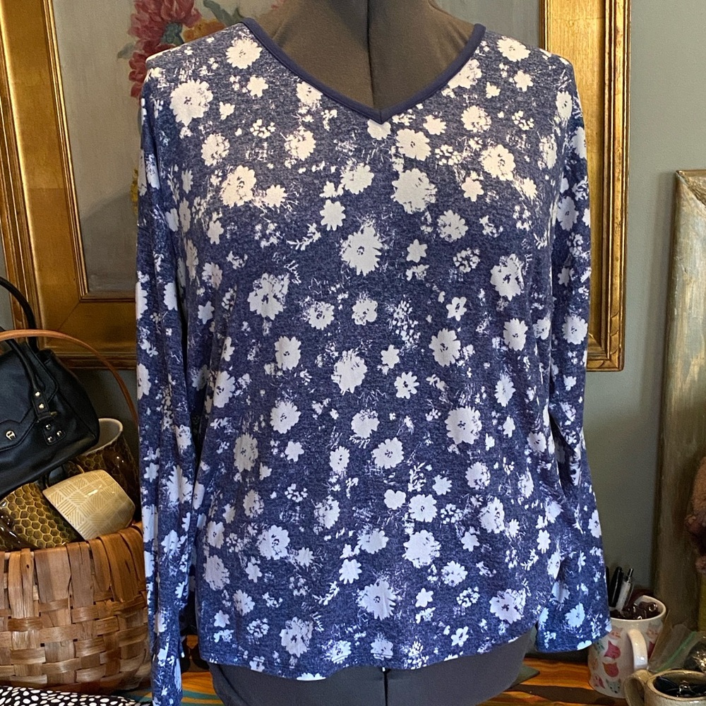 DKNY Women’s PJ’s Set Blue Floral V-neck long-sleeve Jogger Pants SZ XL (416)